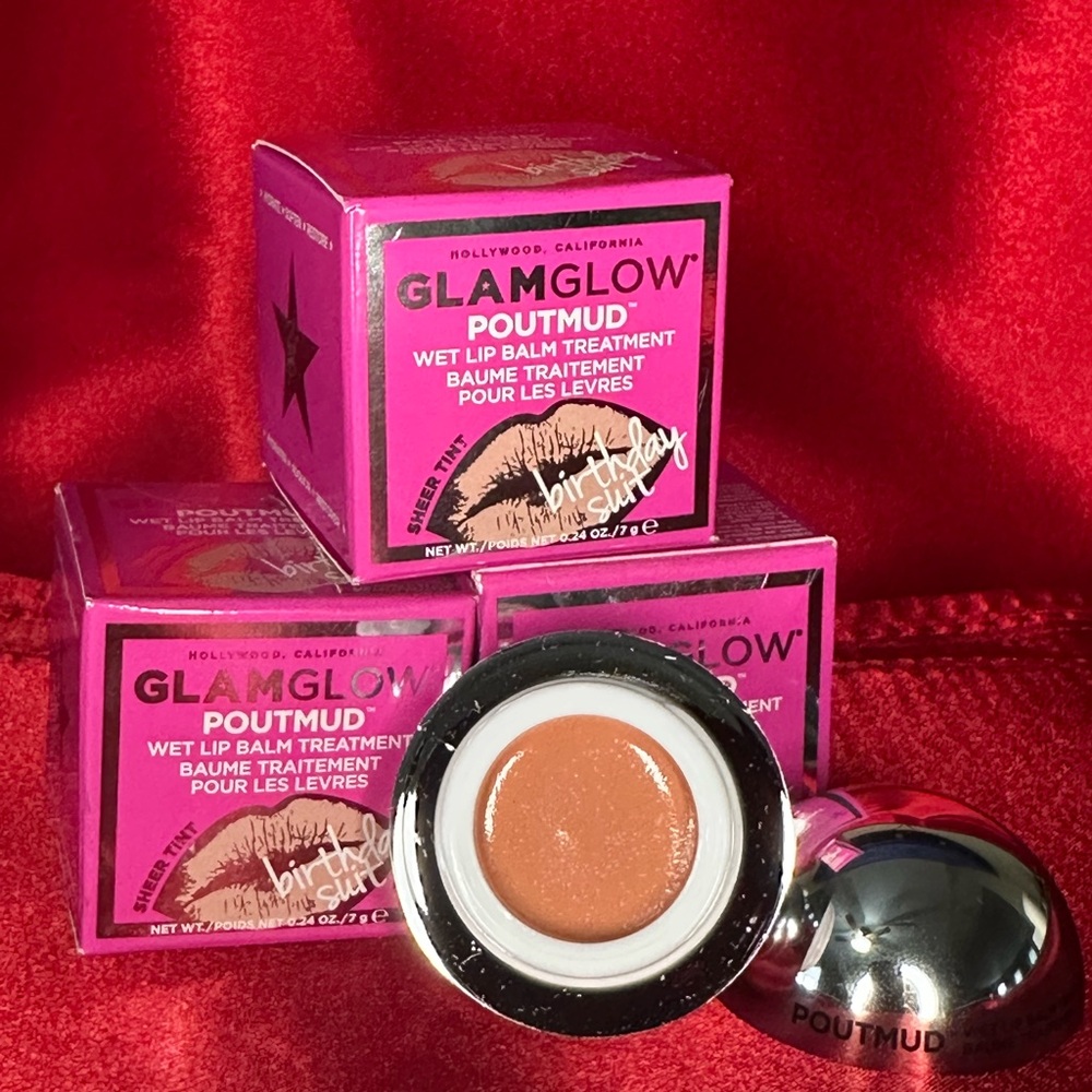 GLAMGLOW POUTMUD Wet Lip Balm - birthday suit